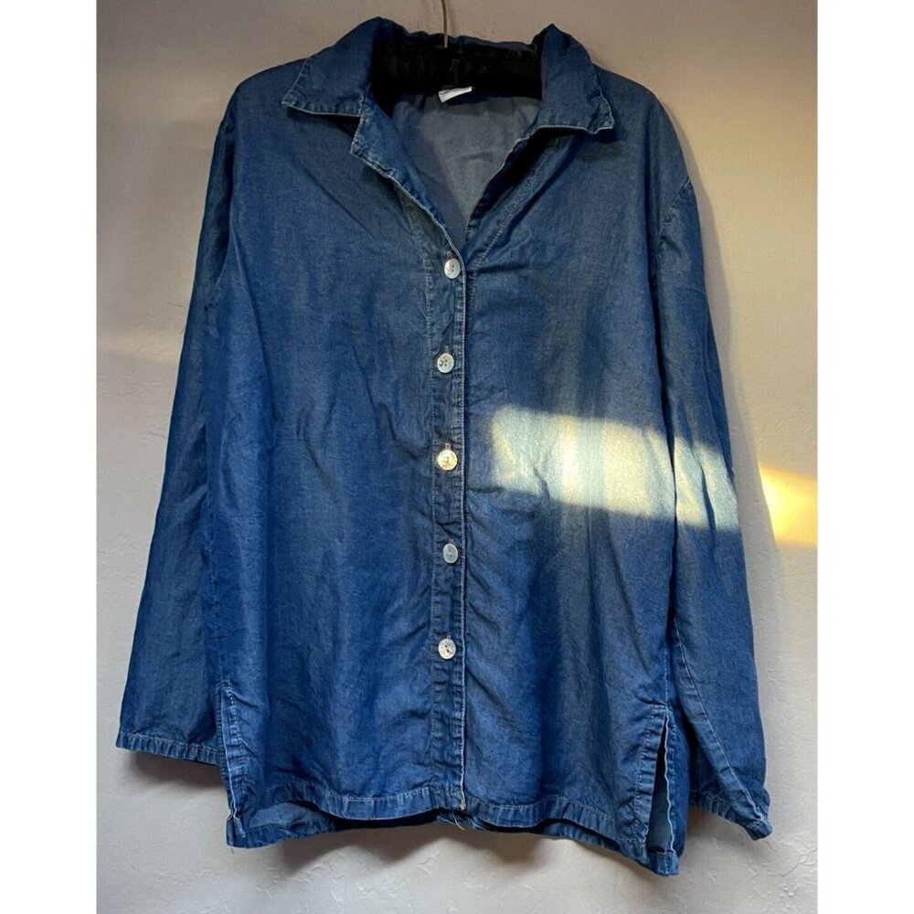 NU Construction Women Long Sleeve Button Down Chambray Shirt Top Large Casual